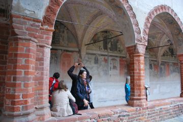 Ammirando il chiostro