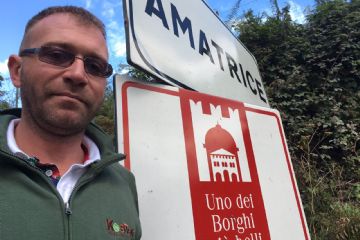 L'arrivo ad Amatrice per consegnare le offerte raccolte dalla Pro Loco di San Nazzaro Sesia