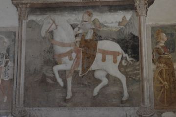 Affresco con San Nazzaro a cavallo<br>Interno abbazia