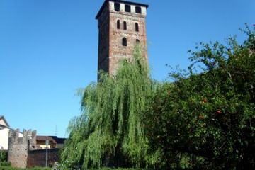 Abbazia - La Torre Campanaria e le fortificazioni